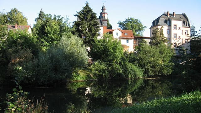 Blick von der Nidda nach Eschersheim Blick von der Nidda nach Eschersheim